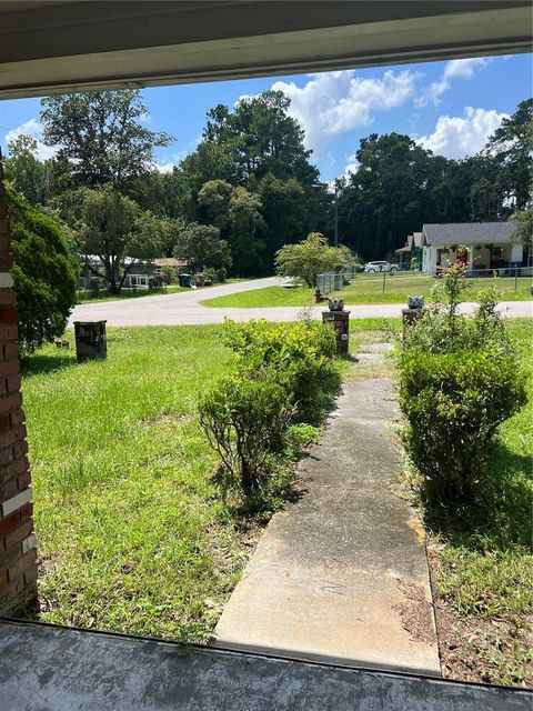 A home in BROOKSVILLE