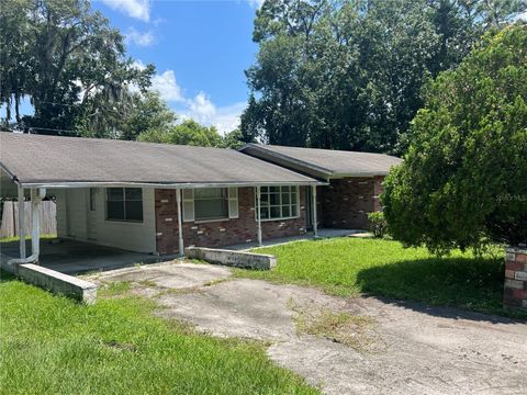 A home in BROOKSVILLE