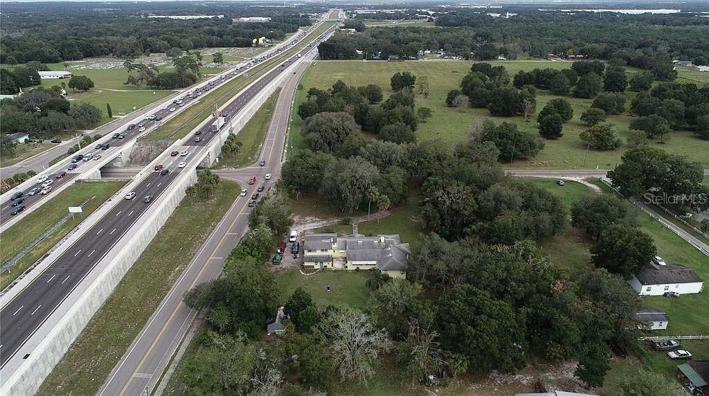 Photo of 750 Charlie Taylor Road, Plant City, FL 33566 (MLS # L4958662)