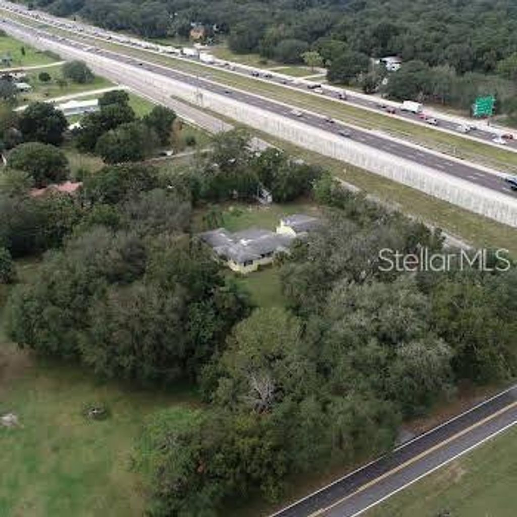 Photo of 750 Charlie Taylor Road, Plant City, FL 33566 (MLS # L4958662)