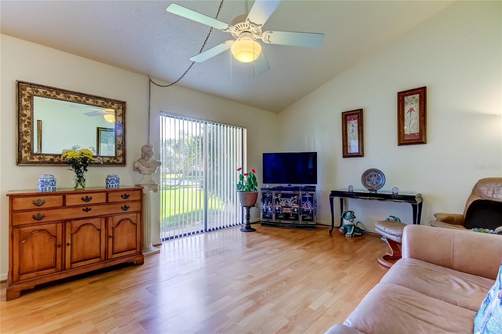 TIMBERWOODS CONDO - Residential