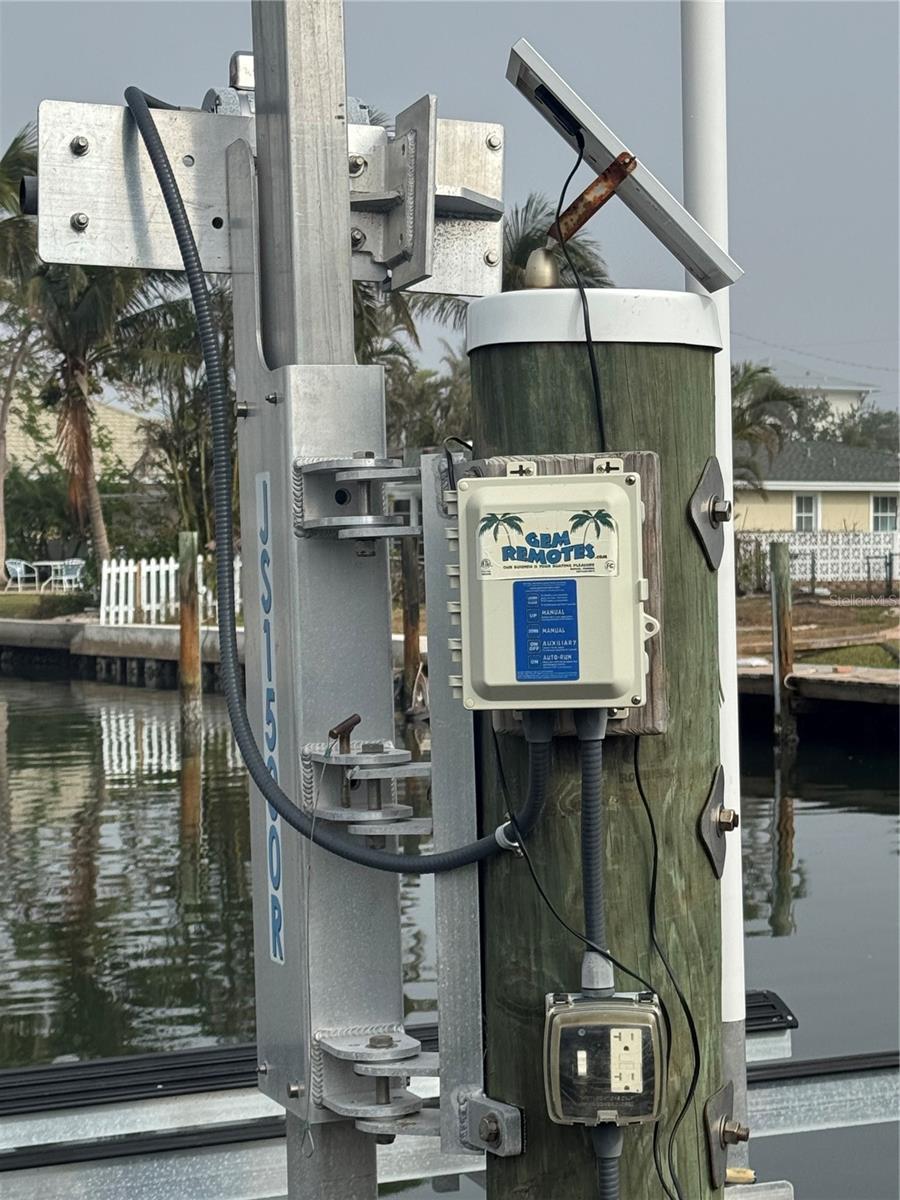 BOAT SLIPS - Residential