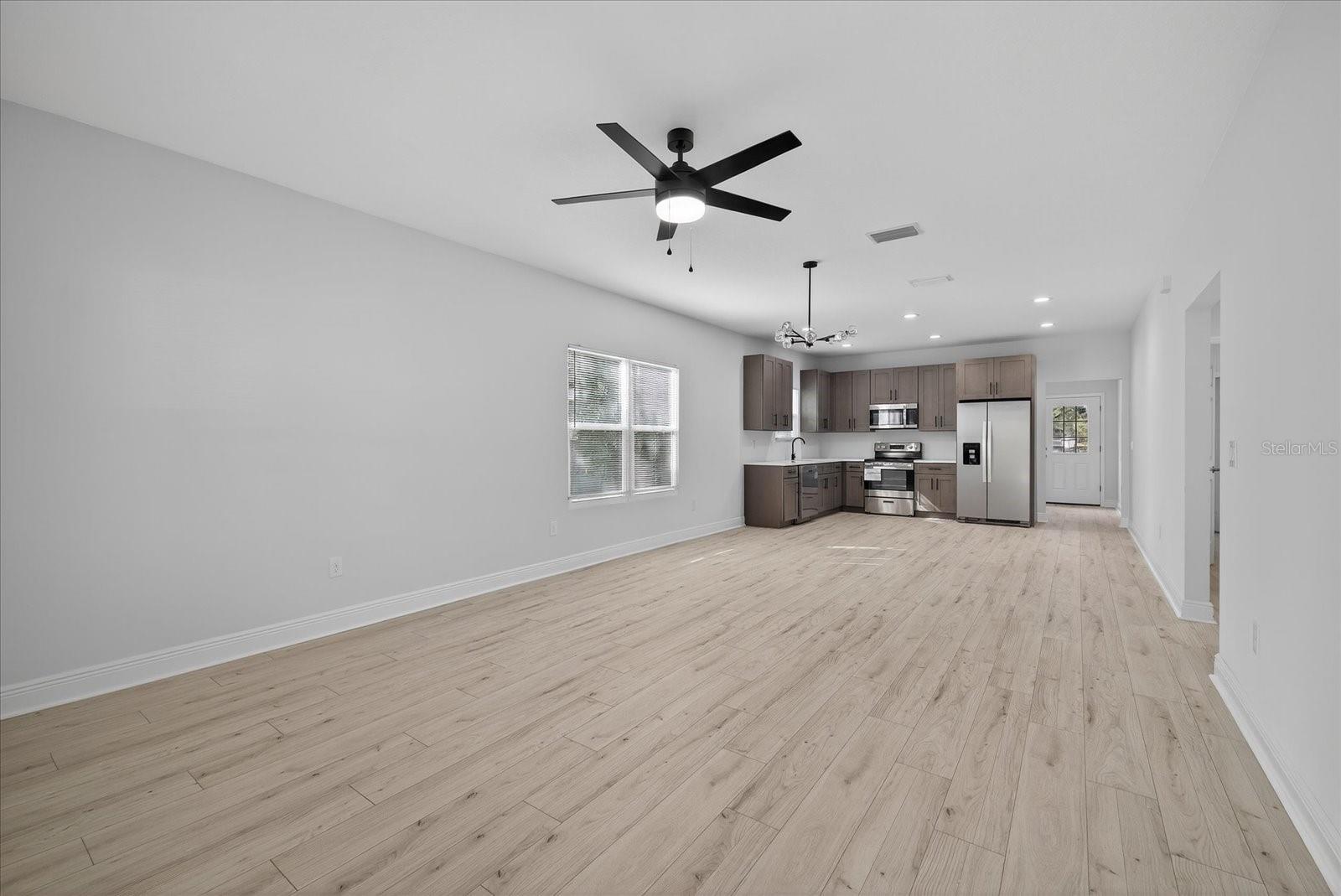 ORANGE HEIGHTS - Residential