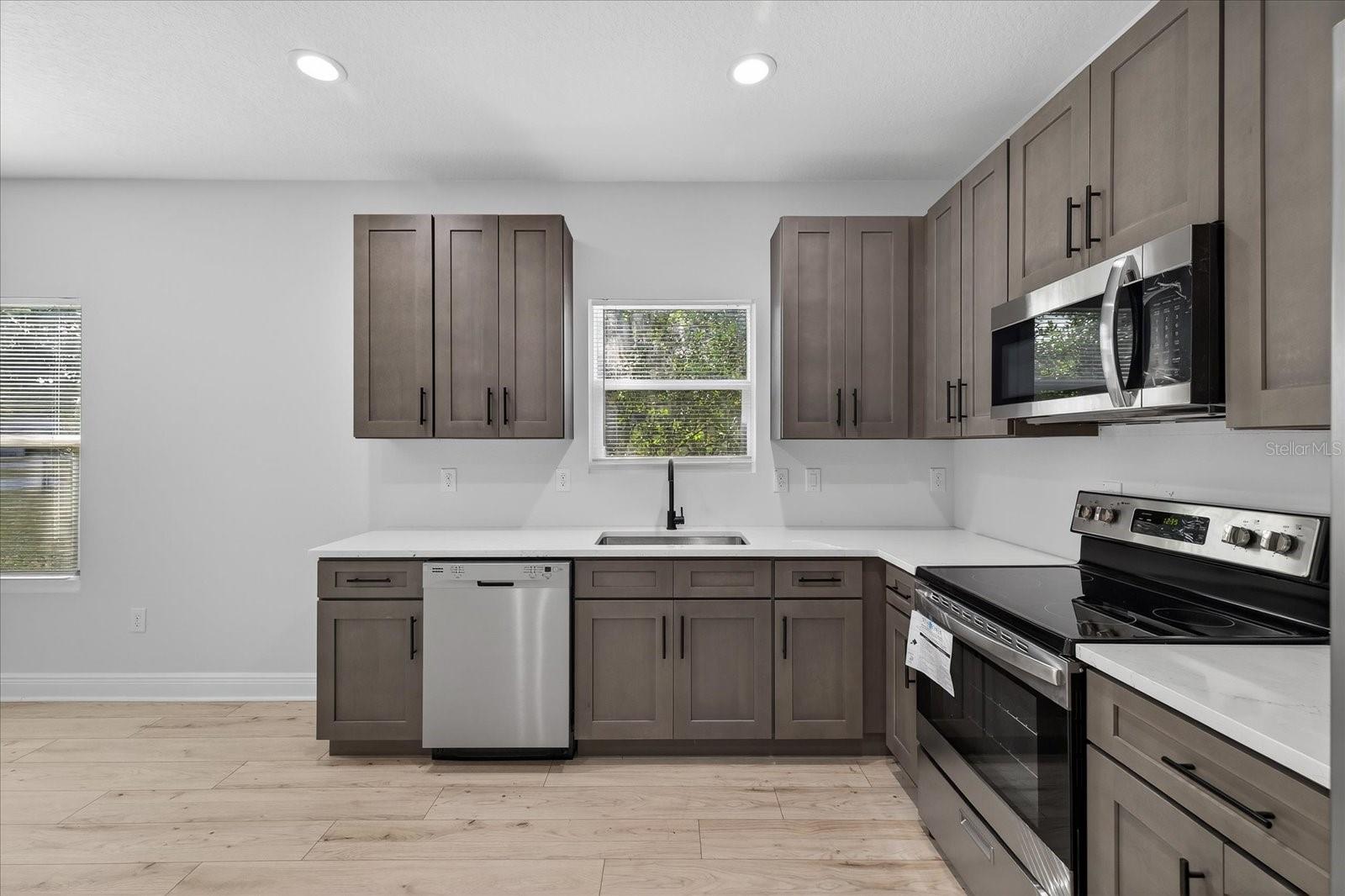 ORANGE HEIGHTS - Residential