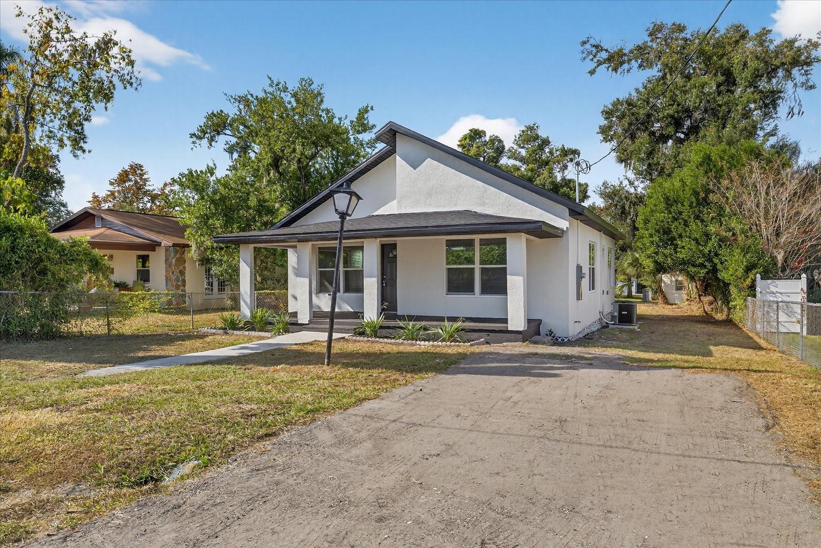 ORANGE HEIGHTS - Residential