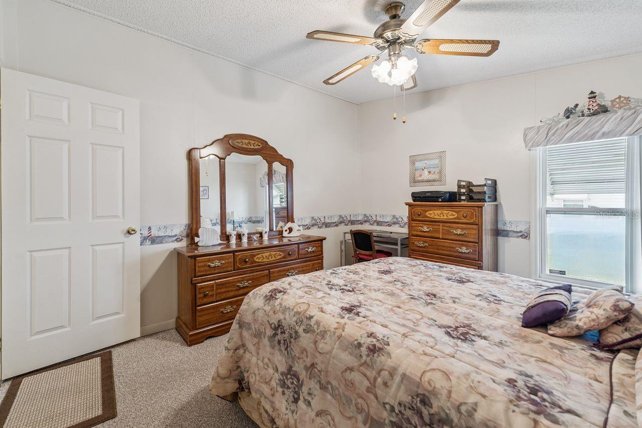 LAKE N GOLF ESTATES ADD - Residential