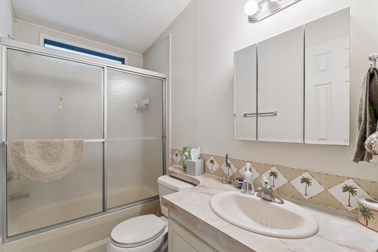 LAKE N GOLF ESTATES ADD - Residential