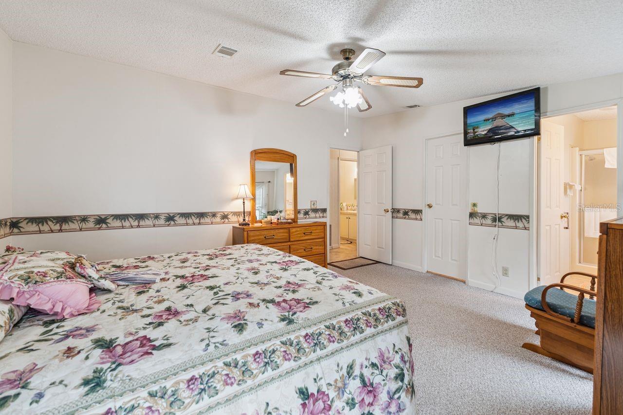 LAKE N GOLF ESTATES ADD - Residential