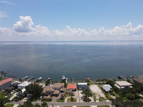 3227 BAYSHORE BOULEVARD NE ST PETERSBURG FL 33703