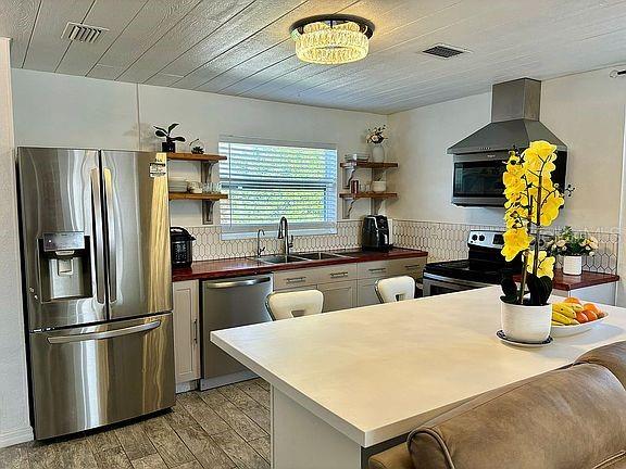 FLOR A MAR SEC 15A - Residential