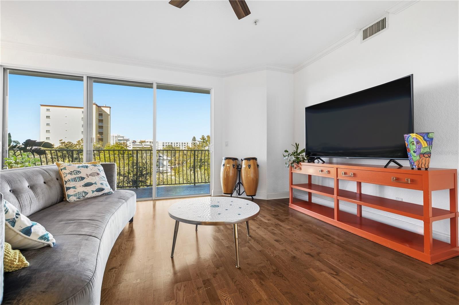 750 4TH AVENUE S 403C