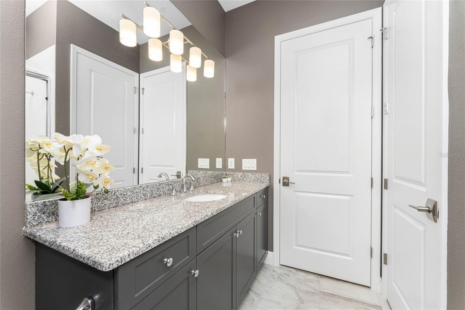 BOCA ROYALE UN 17 - Residential