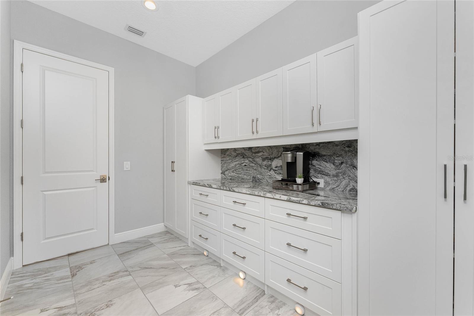 BOCA ROYALE UN 17 - Residential