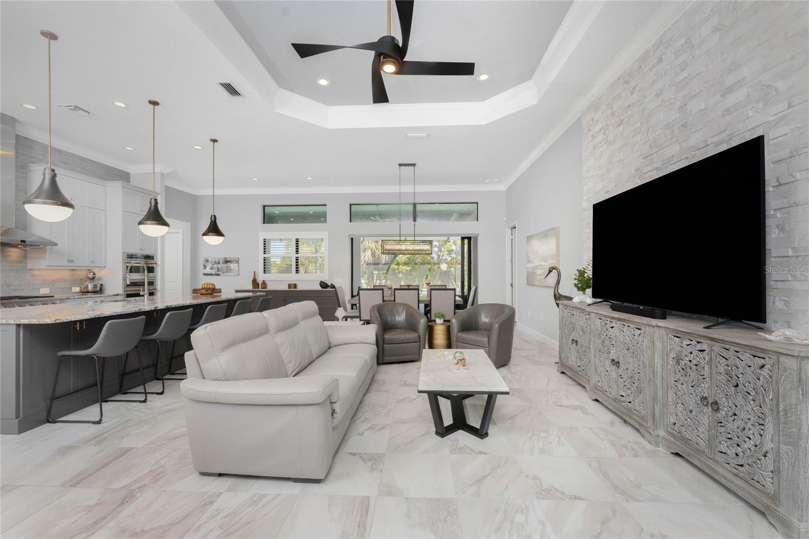 BOCA ROYALE UN 17 - Residential