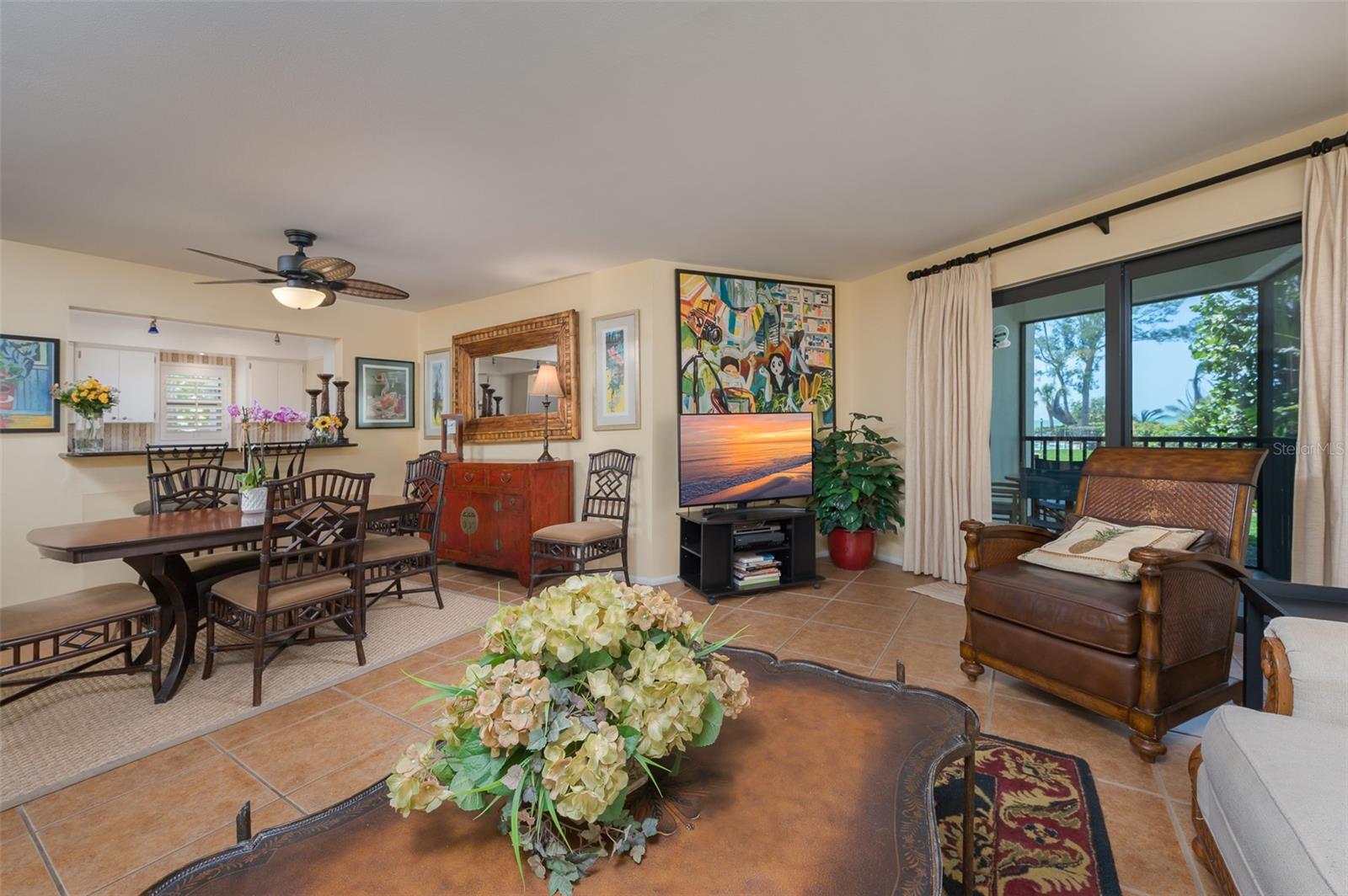 SEAGRAPE INN - Residential