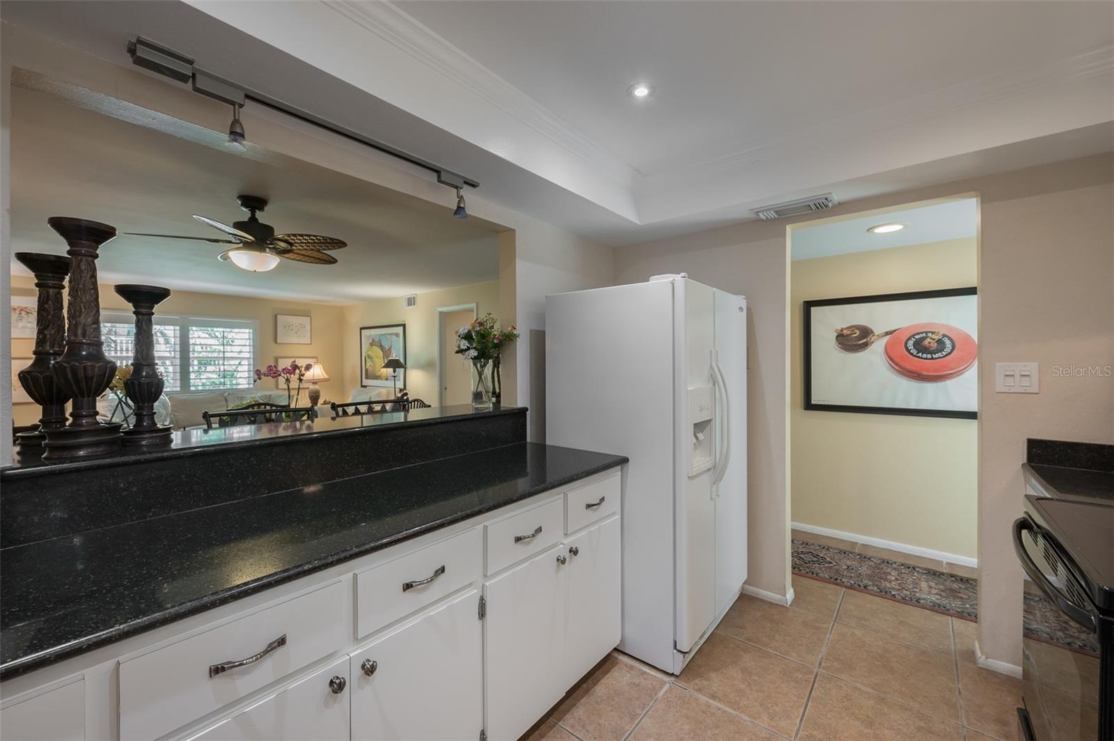 SEAGRAPE INN - Residential