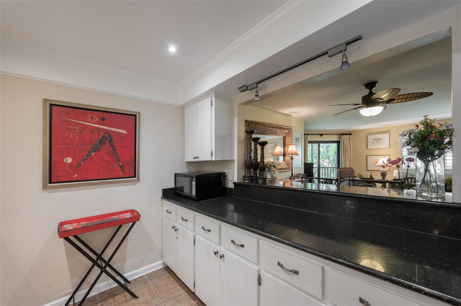 SEAGRAPE INN - Residential