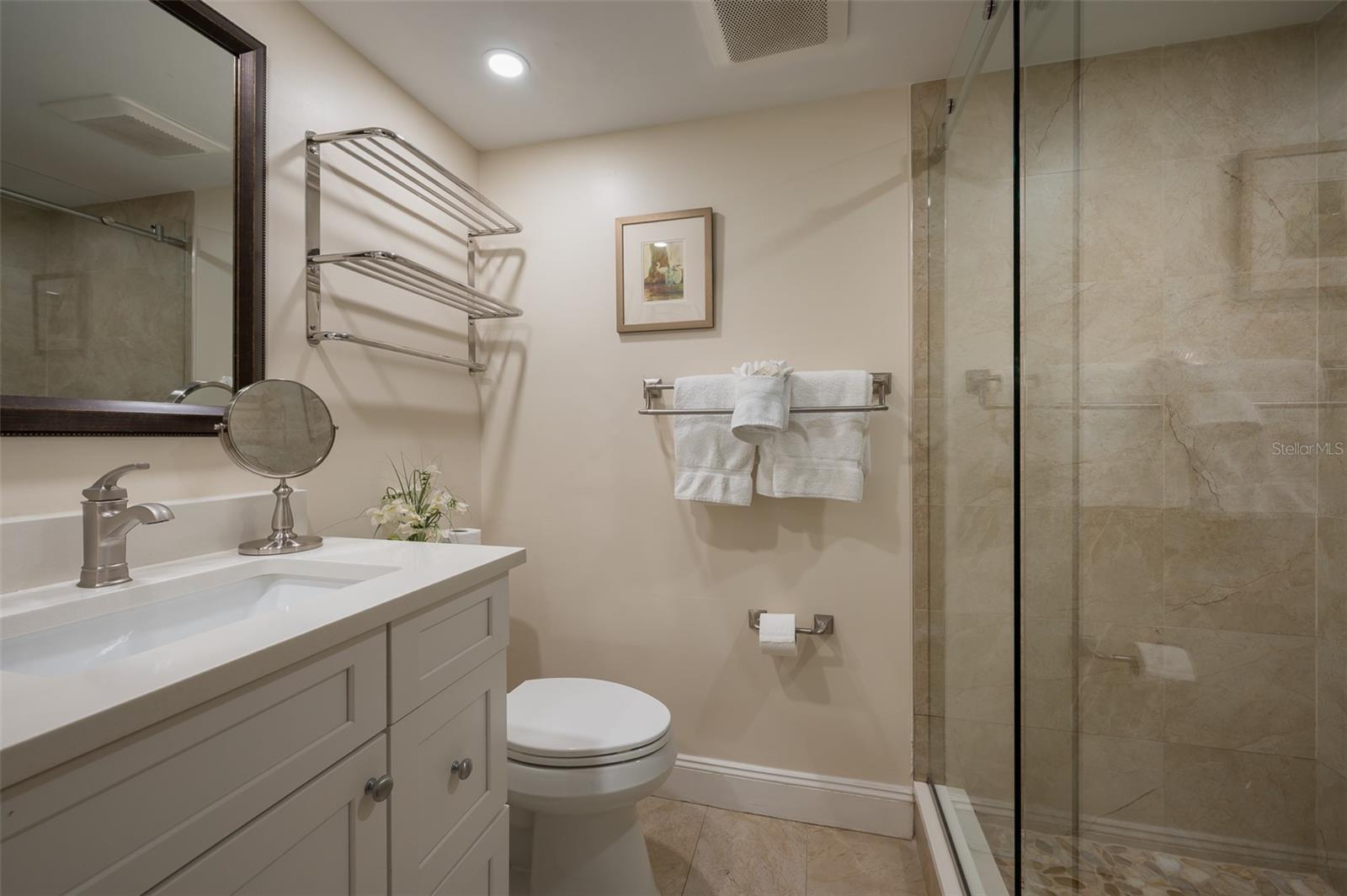 SEAGRAPE INN - Residential