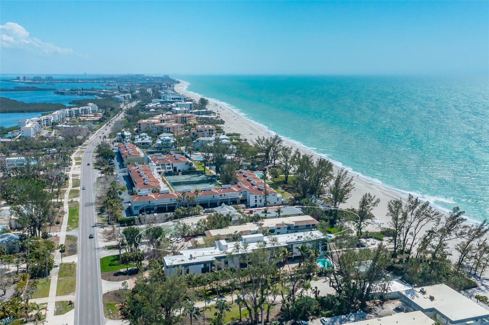 SEAGRAPE INN - Residential