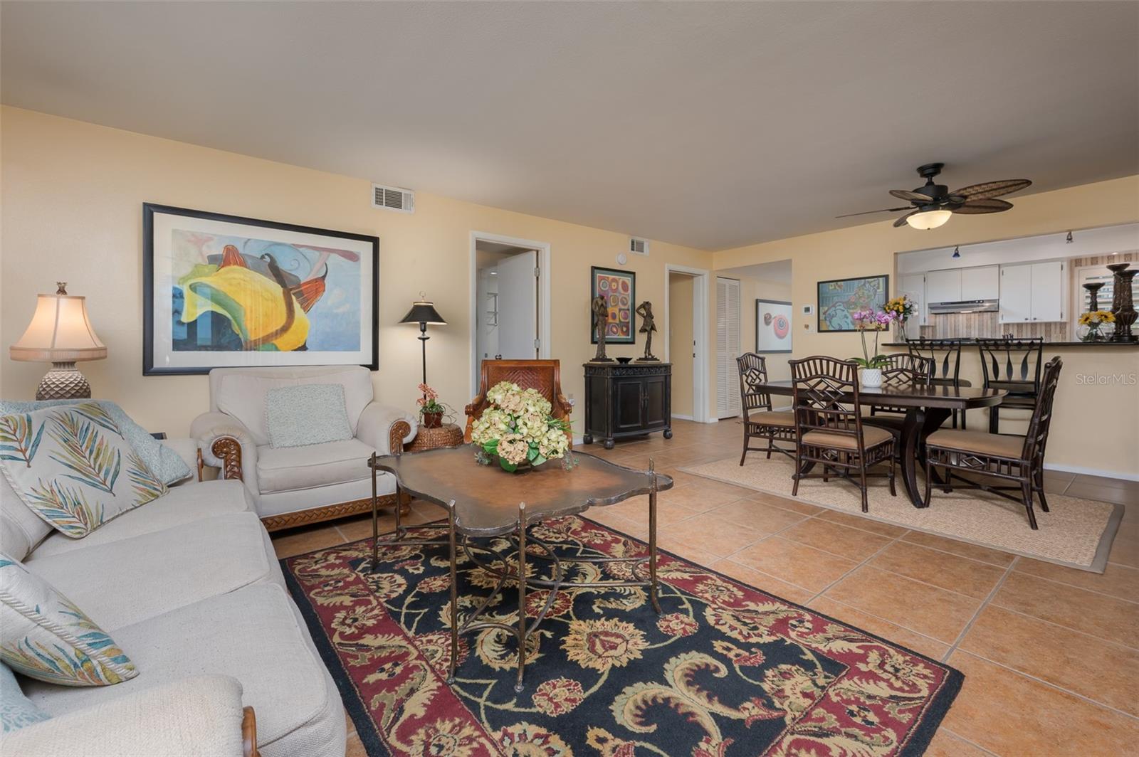 SEAGRAPE INN - Residential