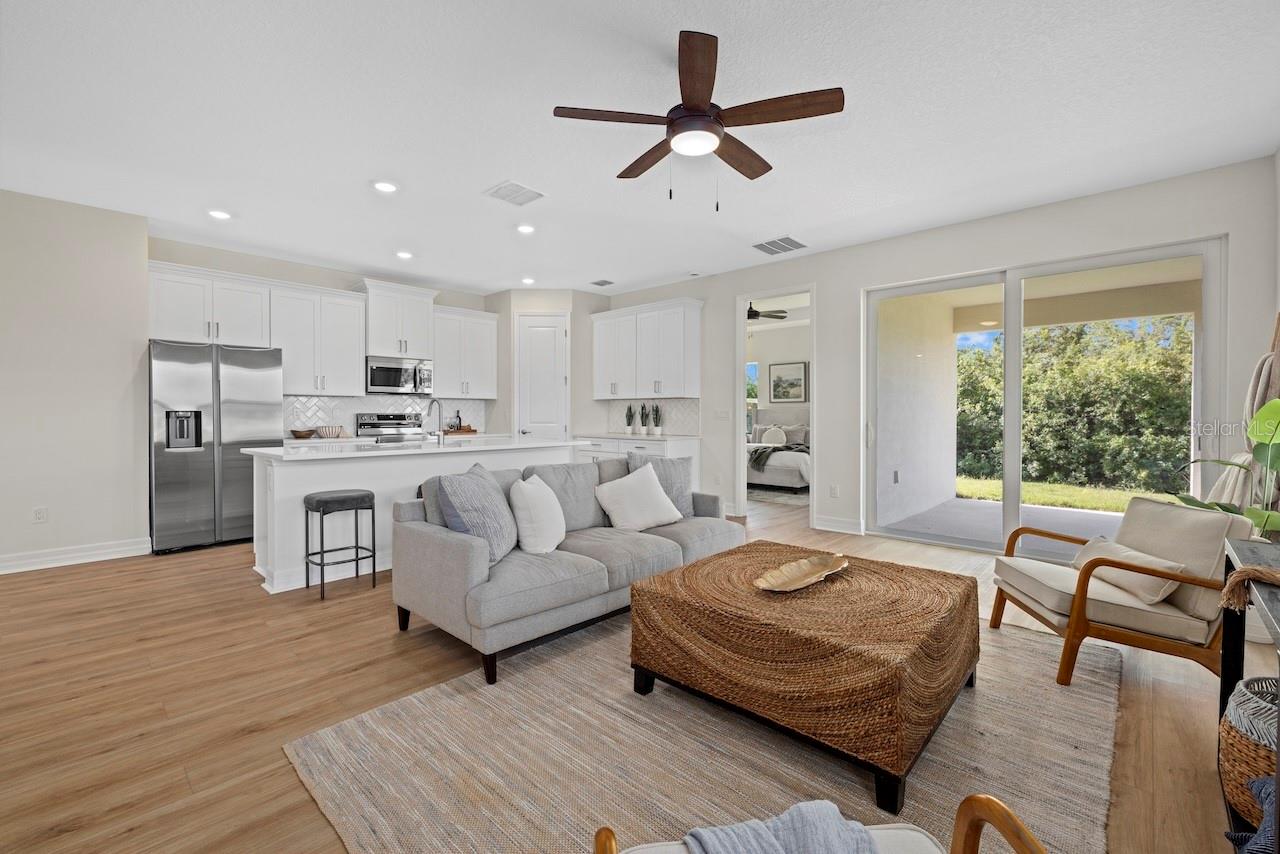 PORT CHARLOTTE SUB 24 - Residential Lease