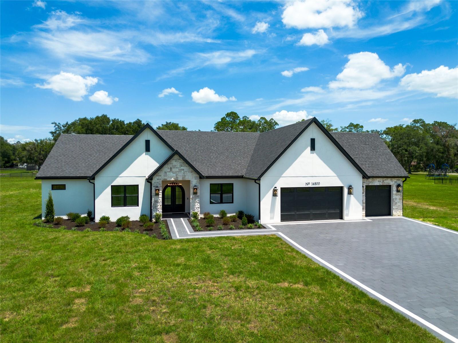 14800 MIM PLACE
