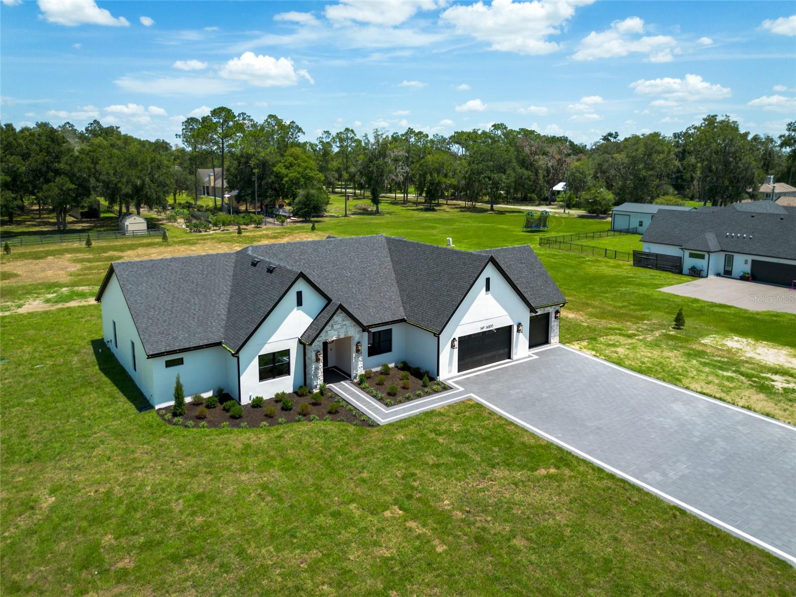 14800 MIM PLACE