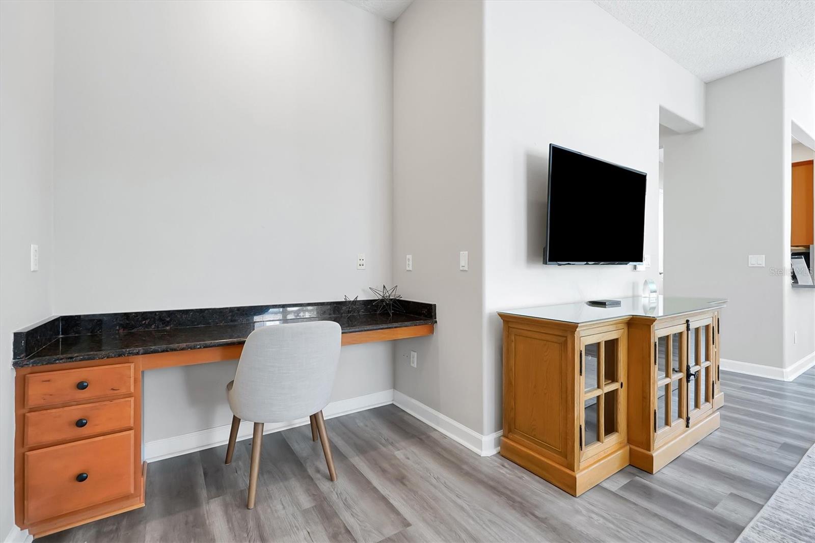 REUNION - Residential