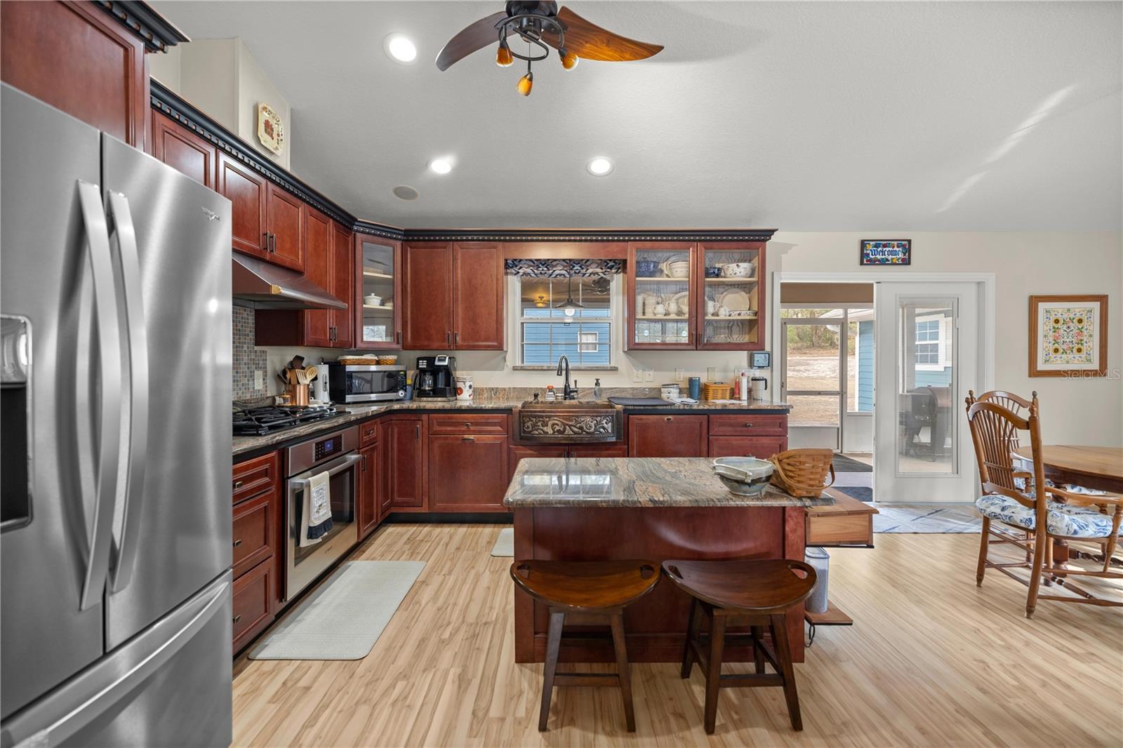 RAINBOW ACRES UN 04 05 - Residential