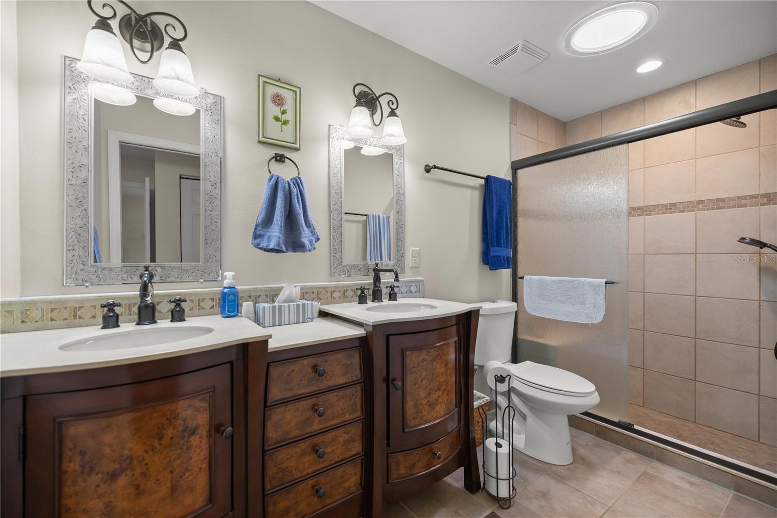 RAINBOW ACRES UN 04 05 - Residential