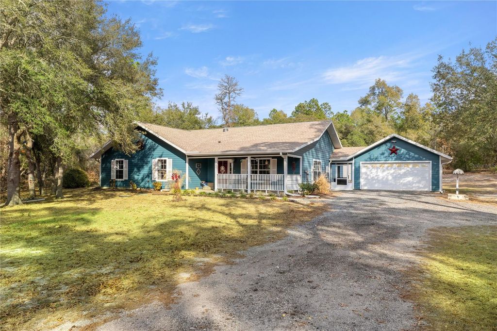 Photo of 6821 SW 209th Avenue, Dunnellon, FL 34431 (MLS # OM718864)