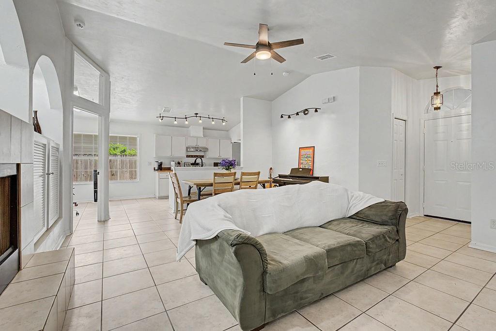2068 NW 88TH STREET
