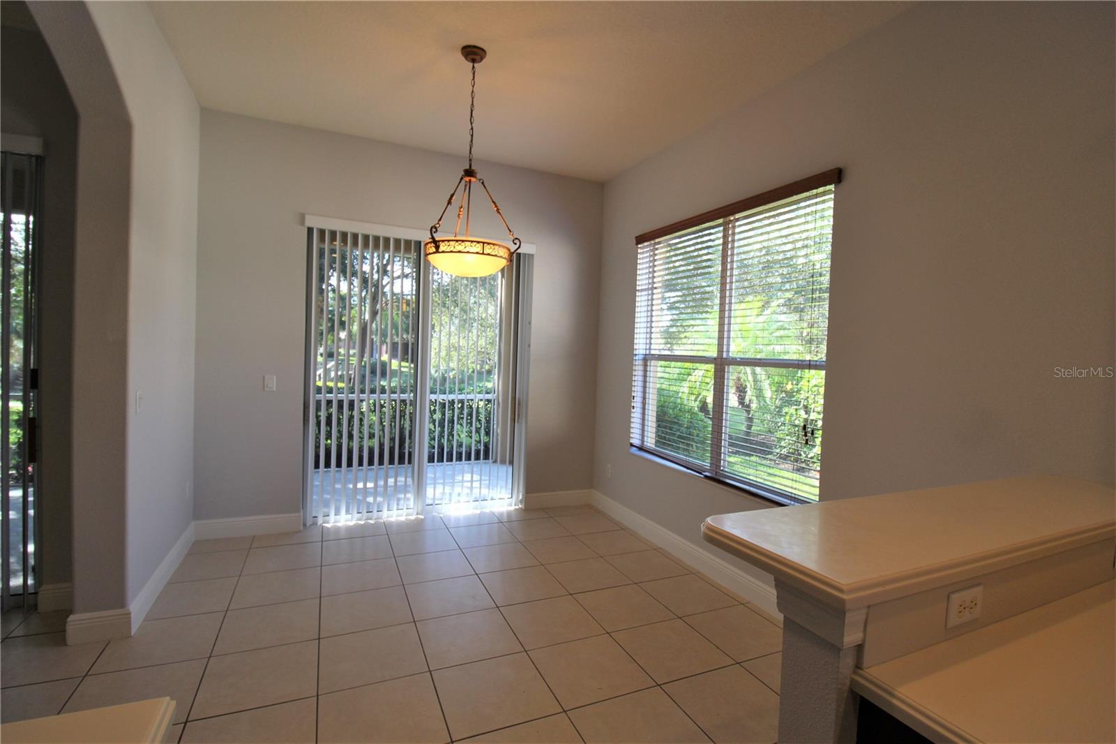 PALMA SOLA TRACE - Residential Lease