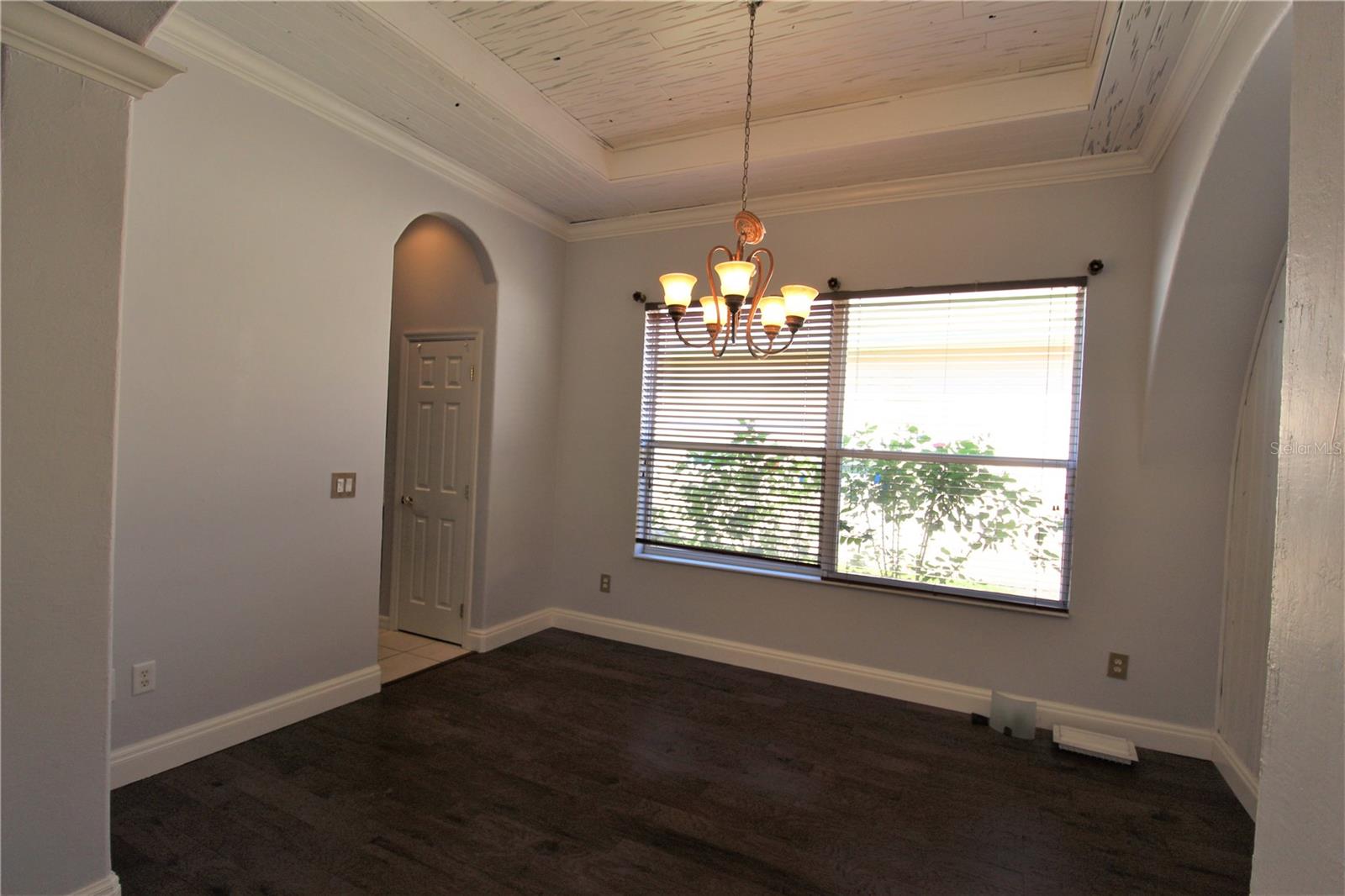 PALMA SOLA TRACE - Residential Lease