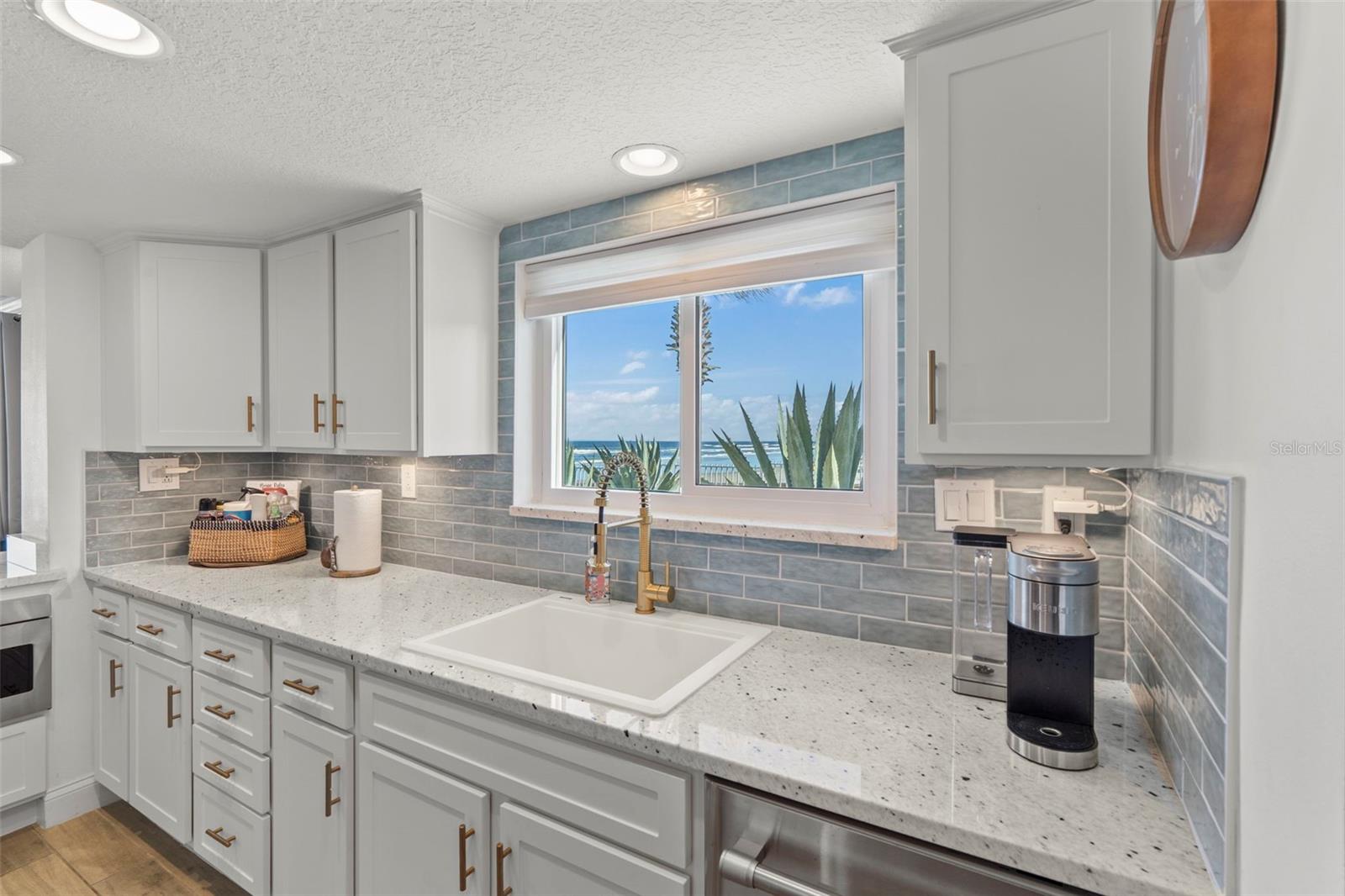 PELICAN - Residential