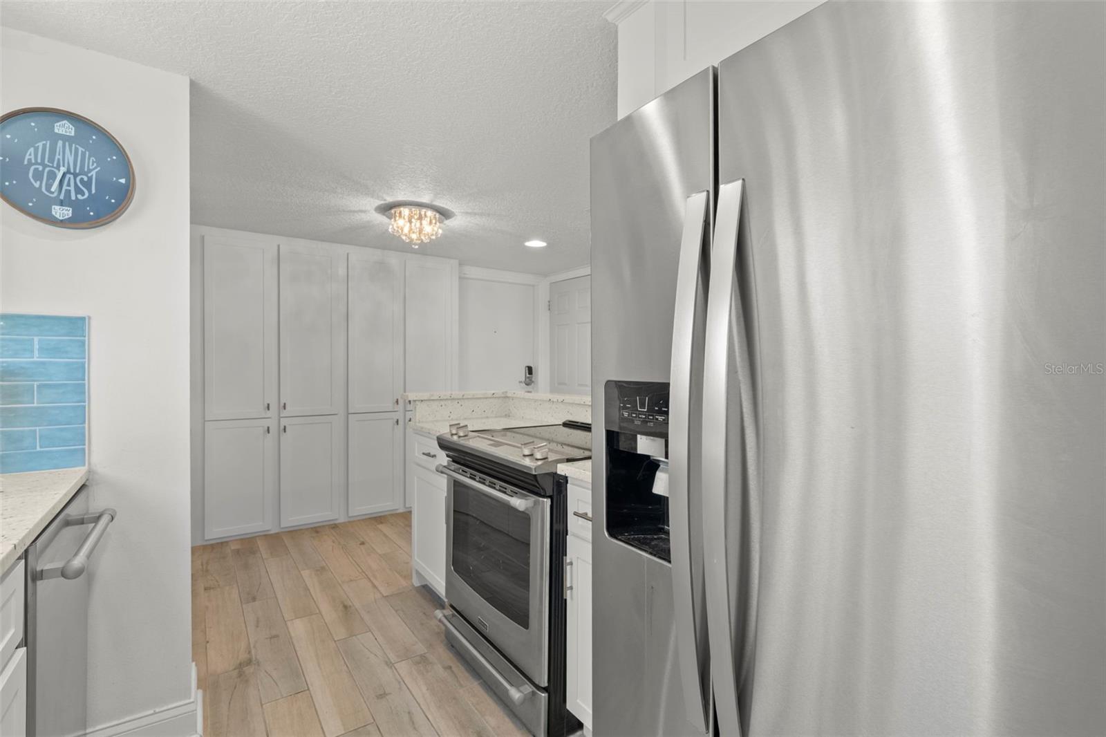 PELICAN - Residential