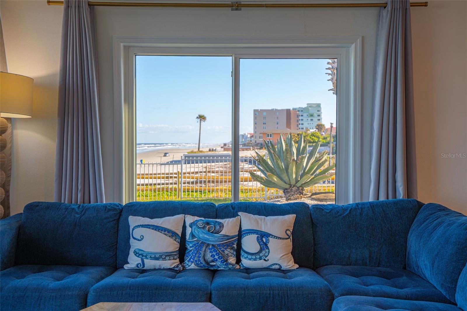 PELICAN - Residential