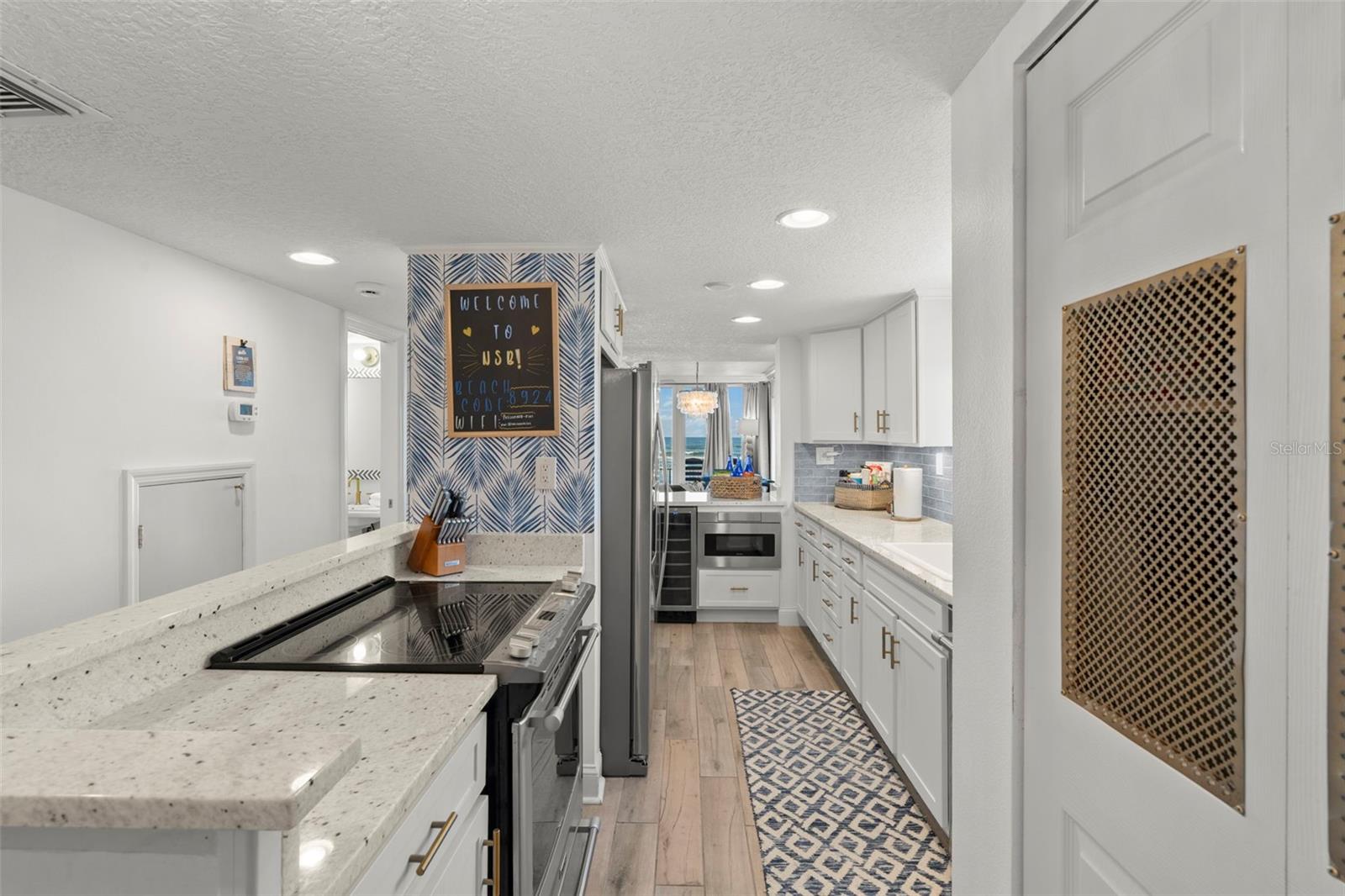 PELICAN - Residential