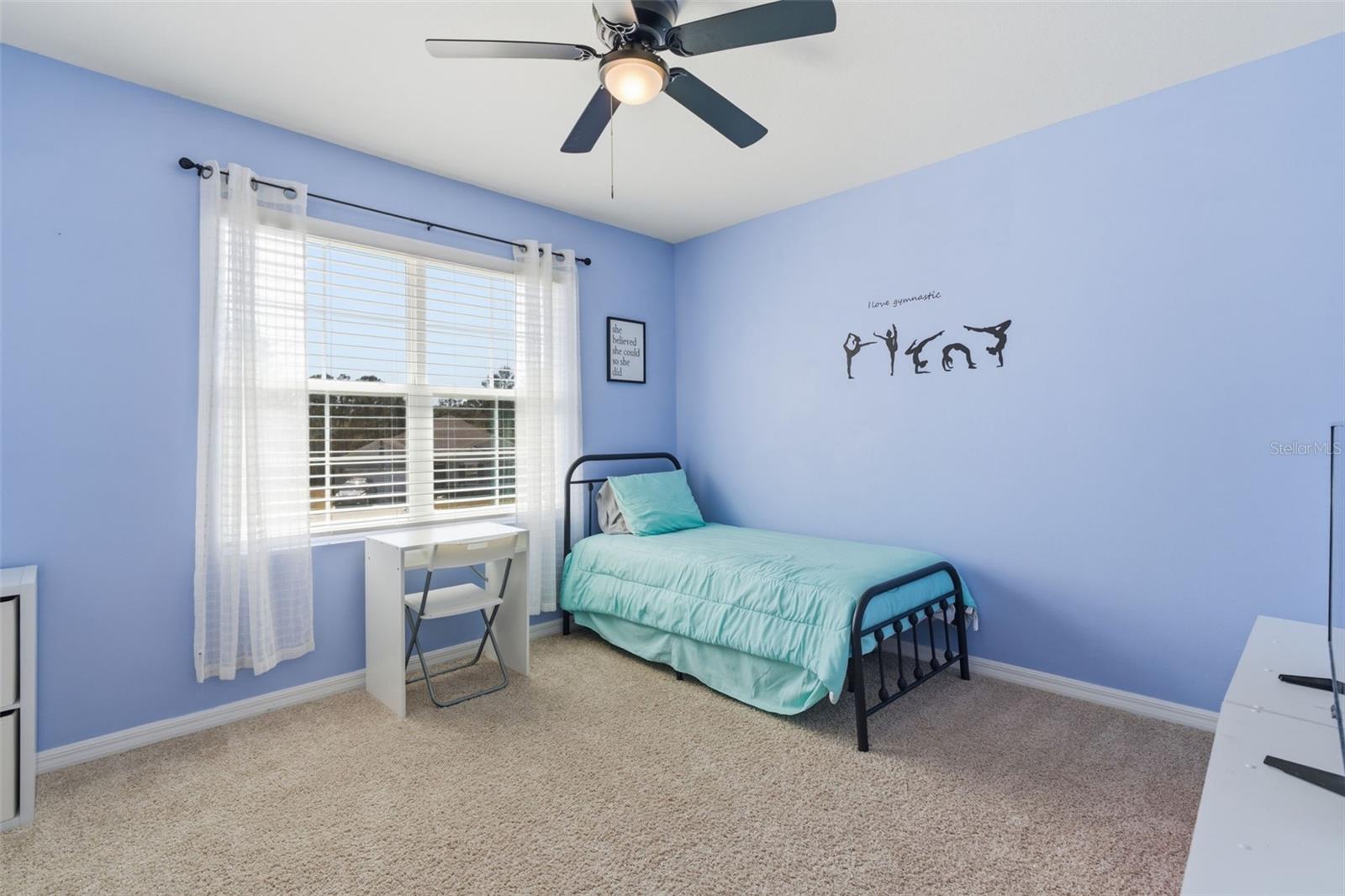 LAKE GLEASON RESERVE - Residential