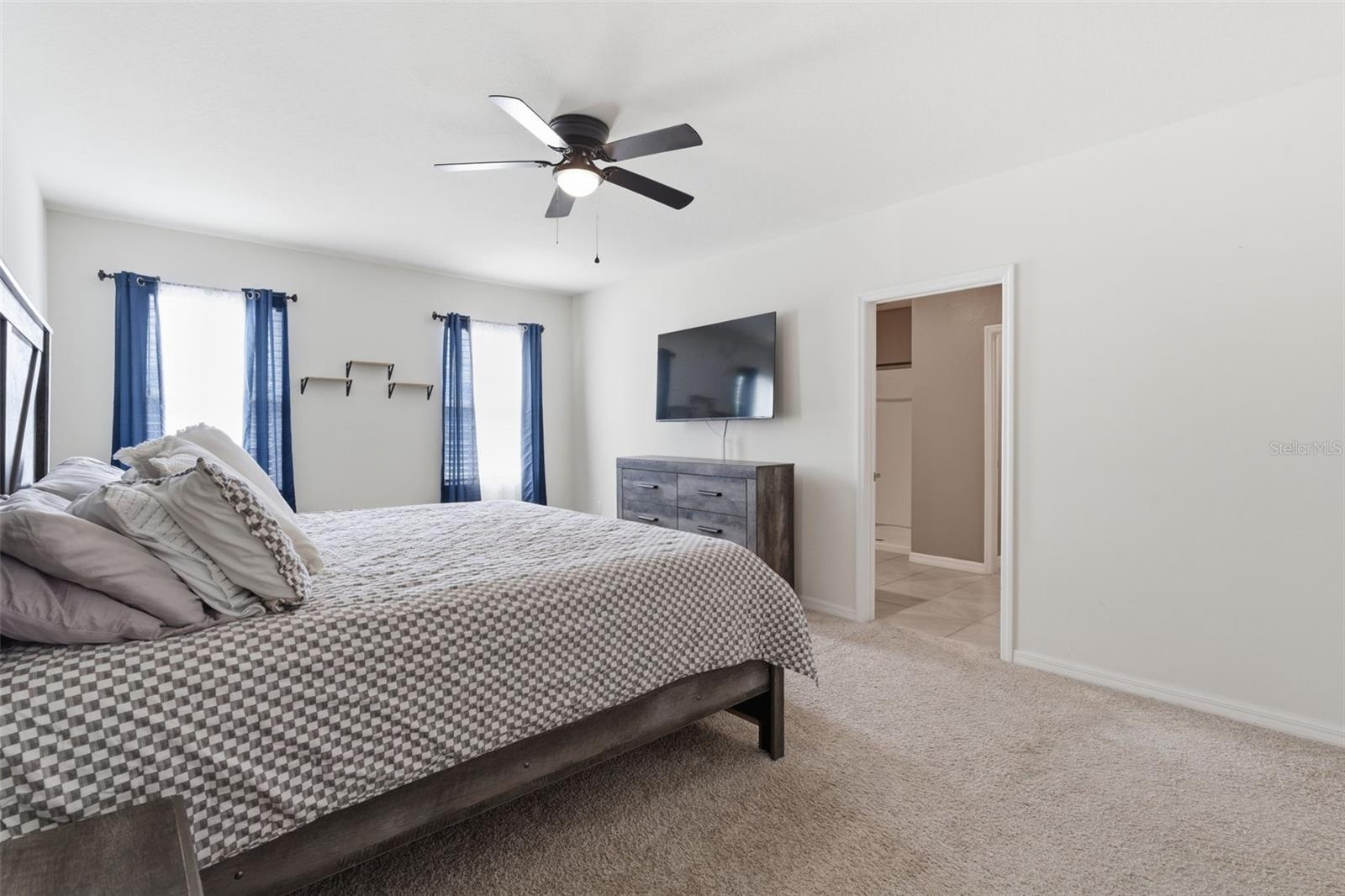 LAKE GLEASON RESERVE - Residential