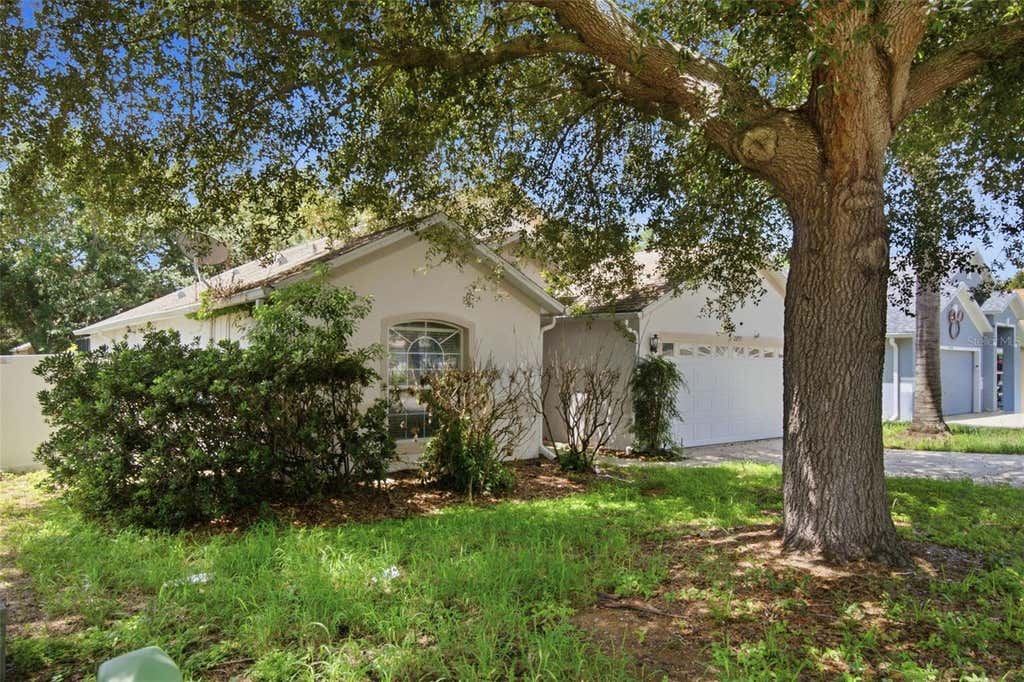Photo of 2255 Merry Road, Tavares, FL 32778 (MLS # O6426357)