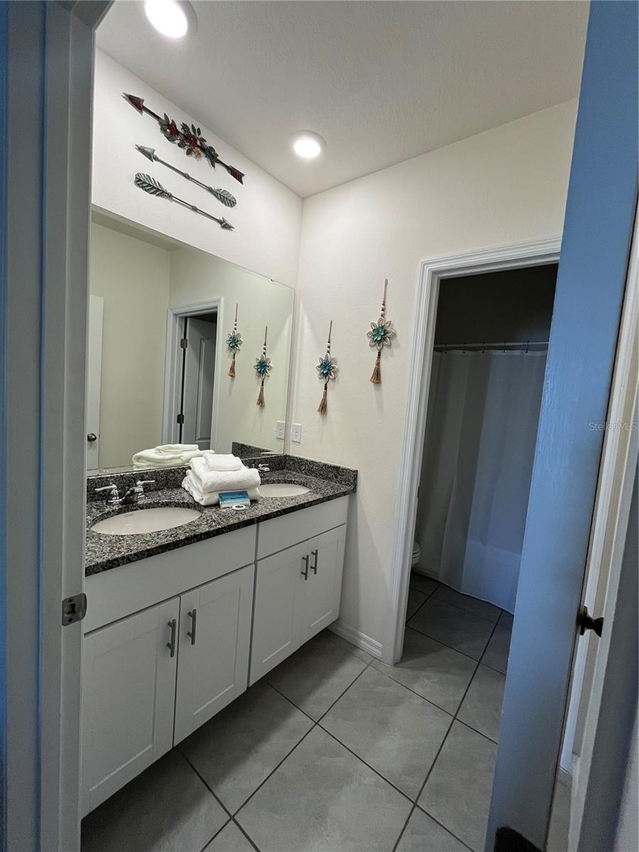 OAKMONT PH 01 - Residential