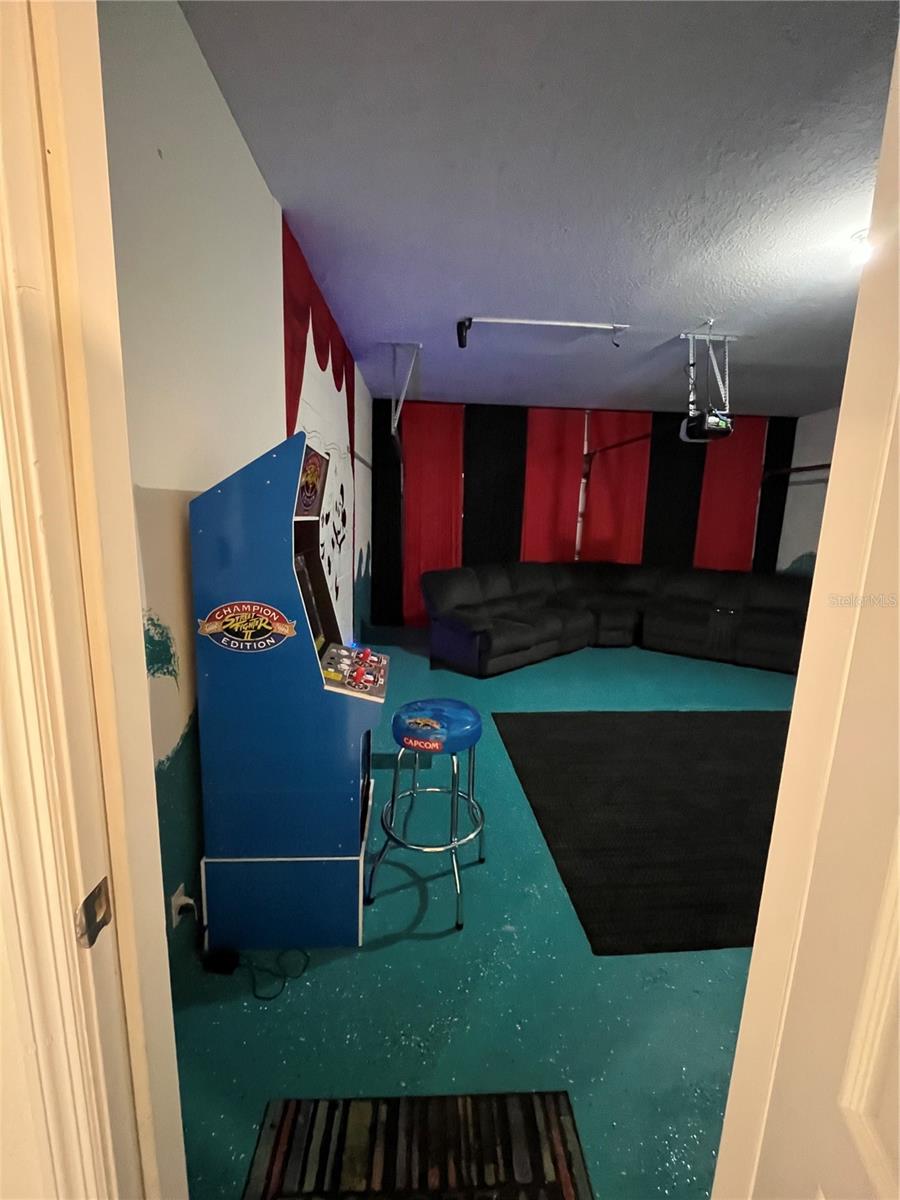 OAKMONT PH 01 - Residential