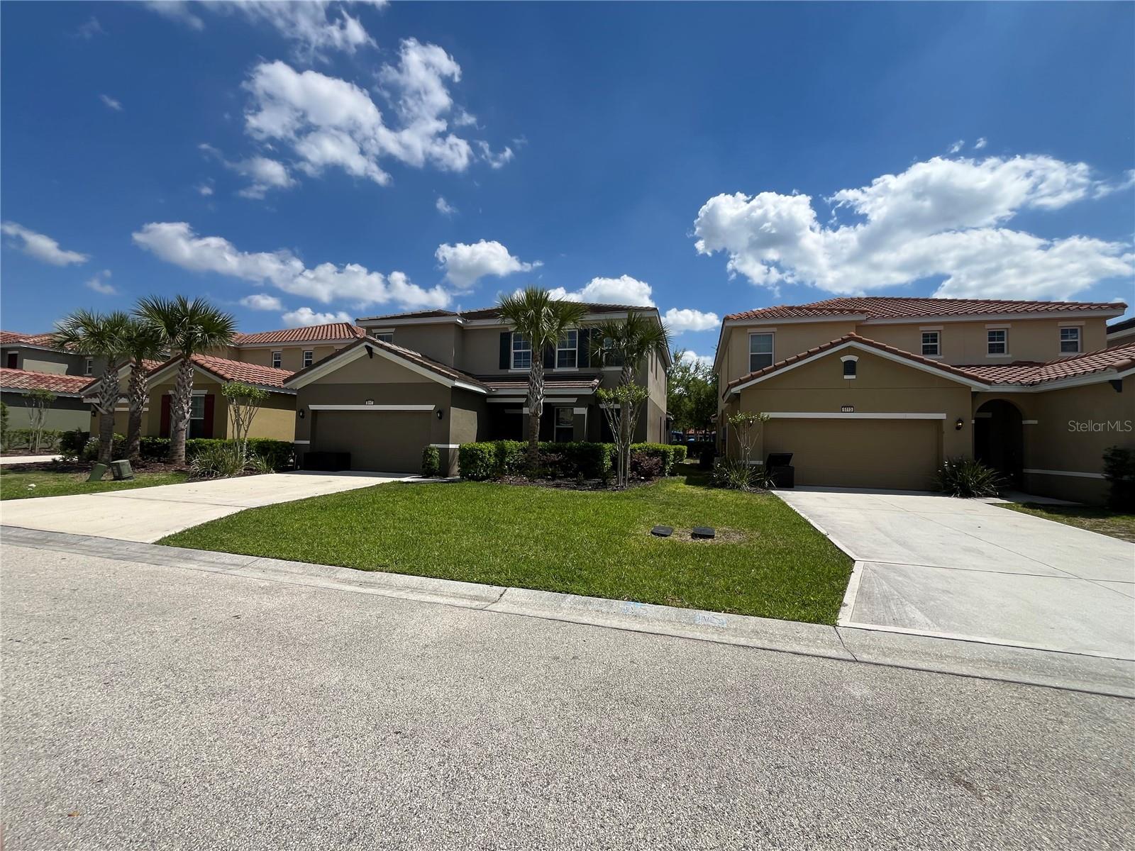 OAKMONT PH 01 - Residential