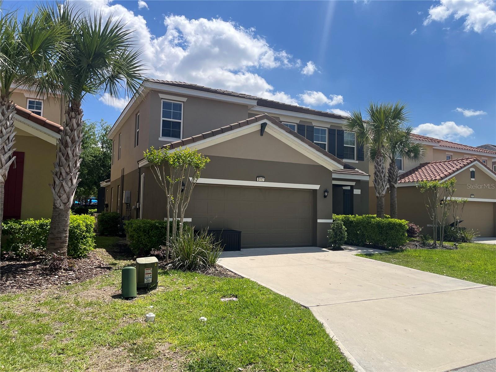 OAKMONT PH 01 - Residential