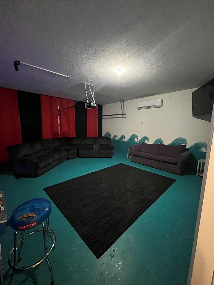 OAKMONT PH 01 - Residential