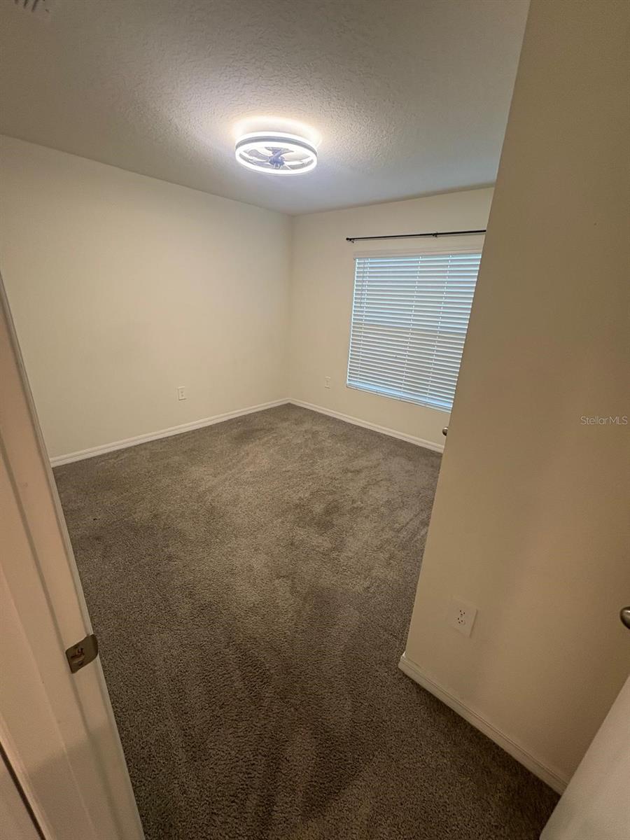 AUTUMN GLEN PH 1 - Residential Lease