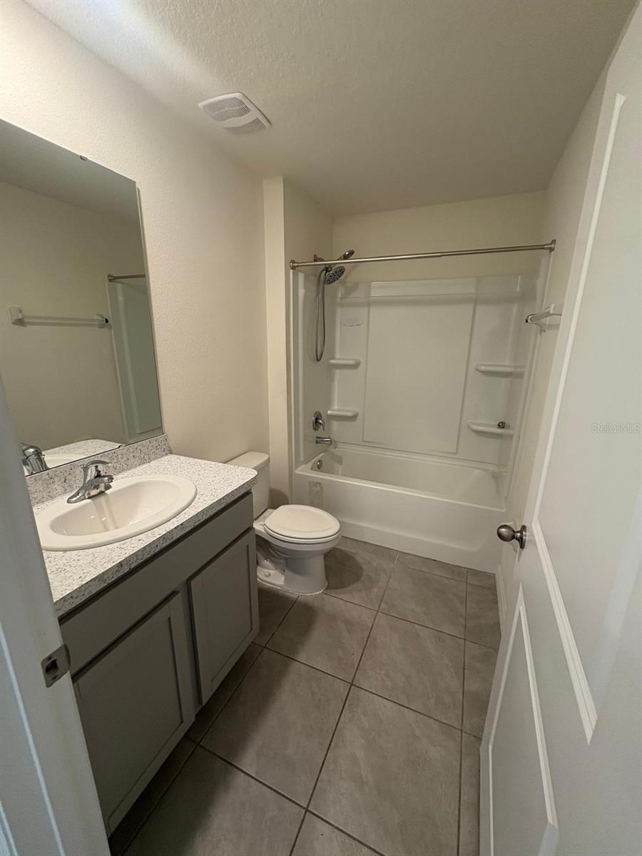 AUTUMN GLEN PH 1 - Residential Lease