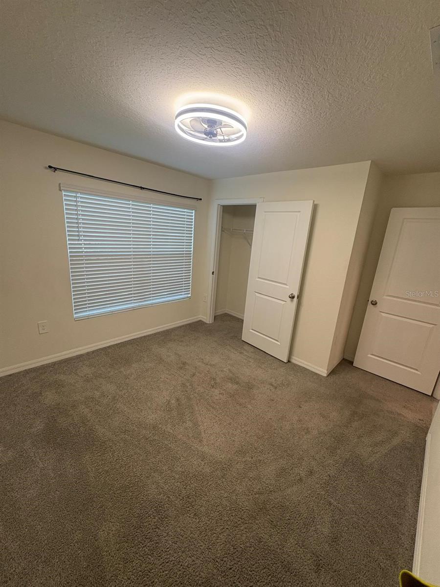 AUTUMN GLEN PH 1 - Residential Lease