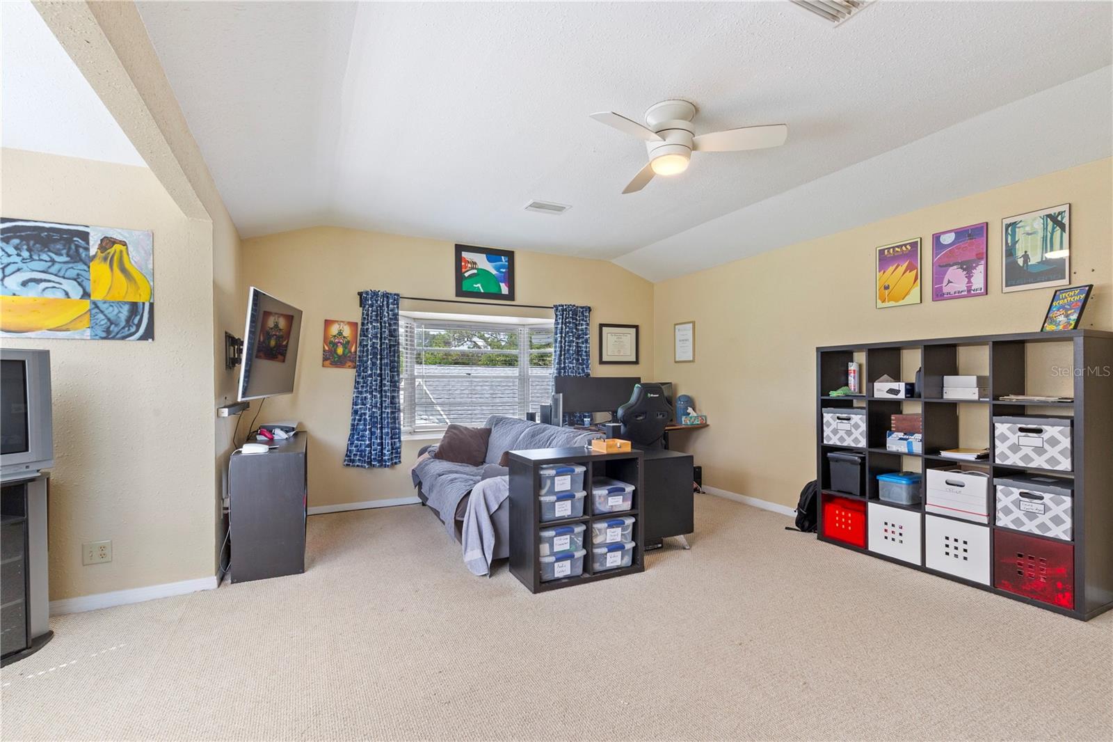 CLEWELL HEIGHTS - Residential